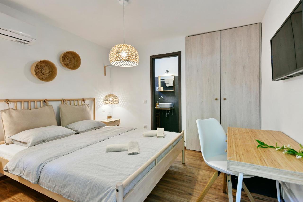 Pikarin Rooms B&B Vrsar Eksteriør bilde